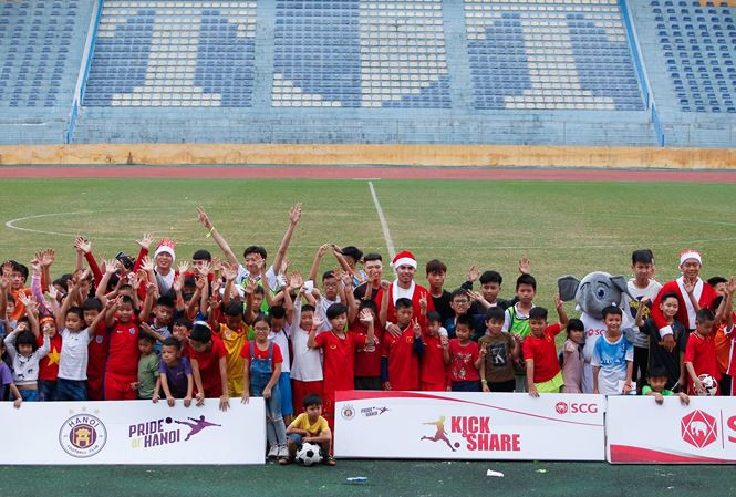 Rộn ràng không khí đón Giáng sinh 2018 ảnh 70