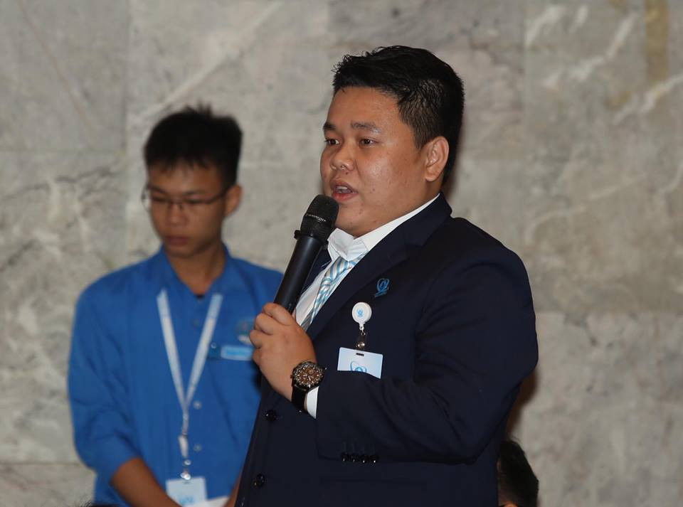 Phó Thủ tướng Vũ Đức Đam đối thoại với đại biểu Hội Sinh viên ảnh 21 Phó Thủ tướng Vũ Đức Đam đối thoại với đại biểu Hội Sinh viên ảnh 21