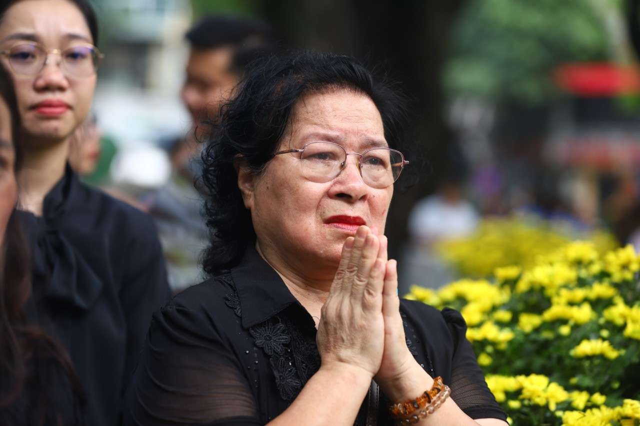 Người dân Hà Nội tưởng nhớ Tổng Bí thư Nguyễn Phú Trọng.