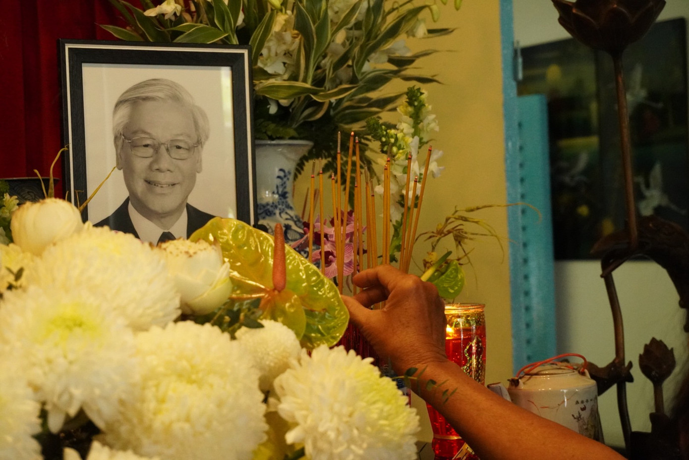 TPHCM điều chỉnh thời gian viếng Tổng Bí thư Nguyễn Phú Trọng đến 23h00 ảnh 64