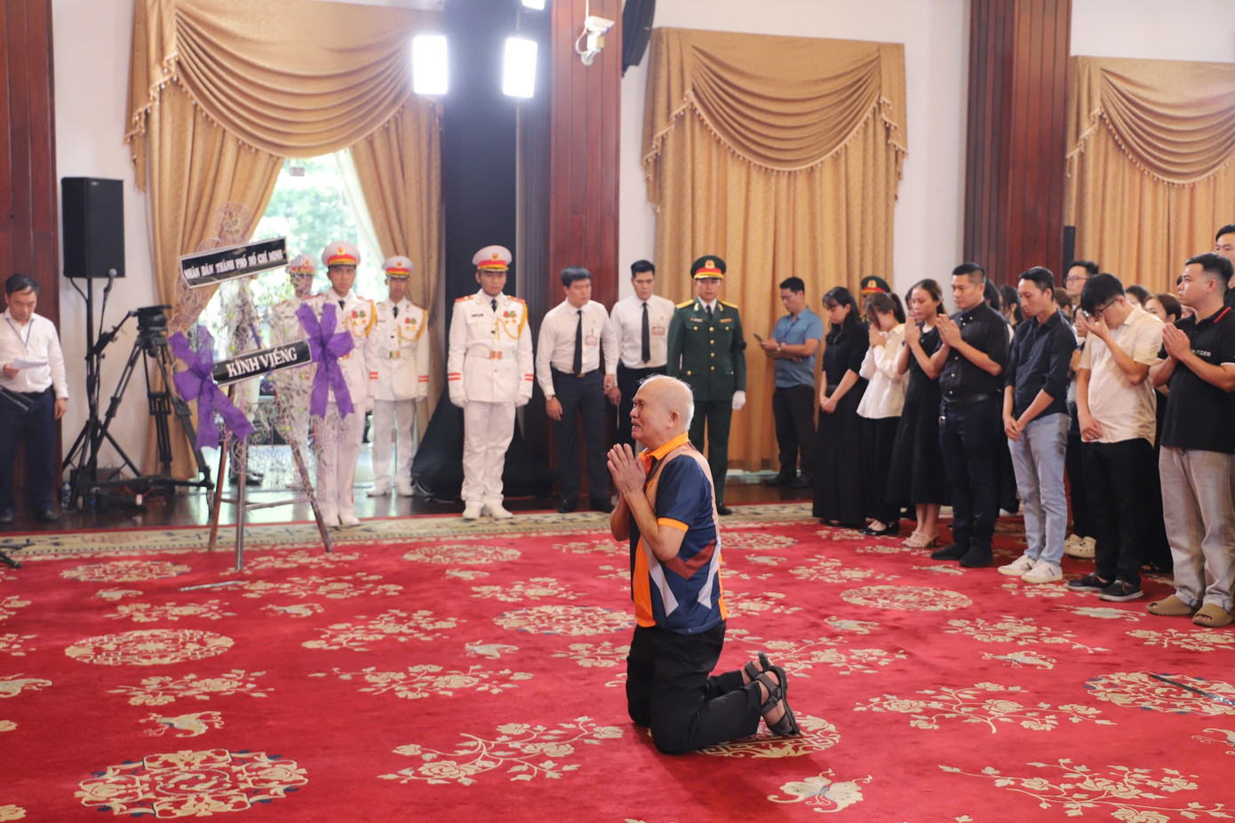 TPHCM điều chỉnh thời gian viếng Tổng Bí thư Nguyễn Phú Trọng đến 23h00 ảnh 77