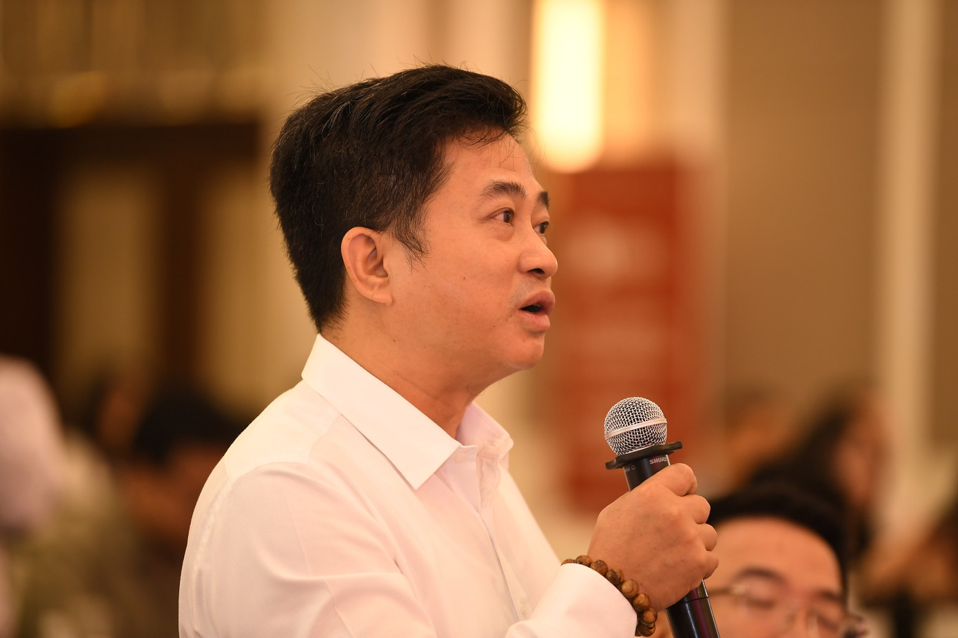 Ông Đinh Hoàng Linh - Vụ trưởng Ủy ban Nhà nước về người Việt Nam ở nước ngoài, Bộ Ngoại giao. Ông Đinh Hoàng Linh - Vụ trưởng Ủy ban Nhà nước về người Việt Nam ở nước ngoài, Bộ Ngoại giao.