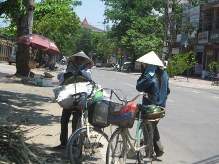 Mưu sinh trong nắng