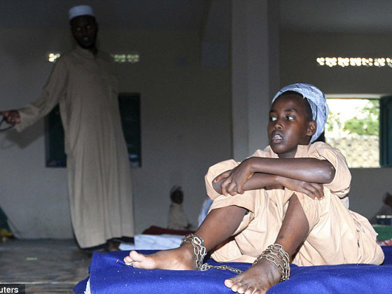 Các em bị nhồi nhét tư tưởng Hồi giáo cực đoan và bị "lừa" rằng sẽ được lên thiên đường nếu "tử vì đạo". Các em bị nhồi nhét tư tưởng Hồi giáo cực đoan và bị