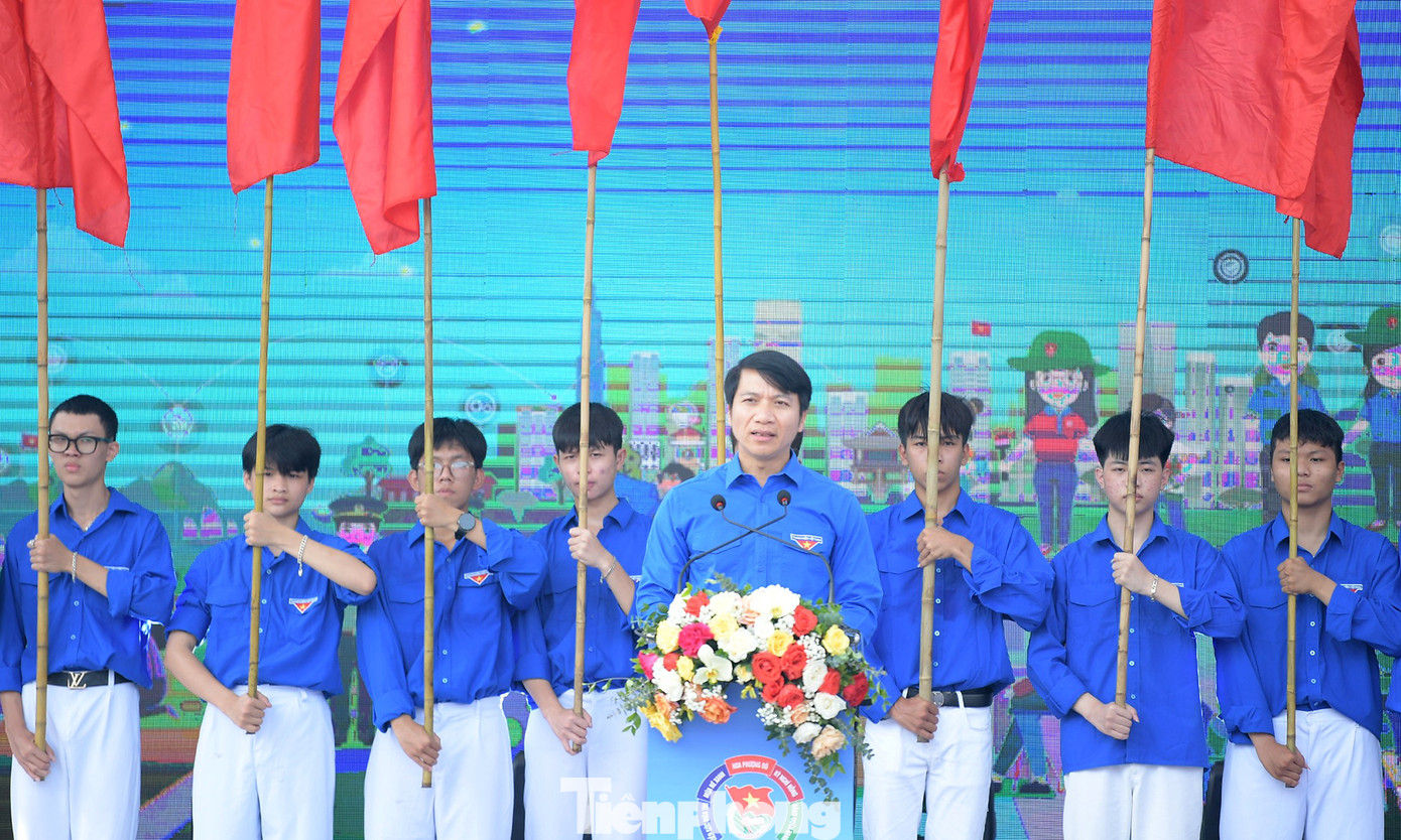 Anh Nguyễn Ngọc Lương phát biểu tại chương trình. Anh Nguyễn Ngọc Lương phát biểu tại chương trình.