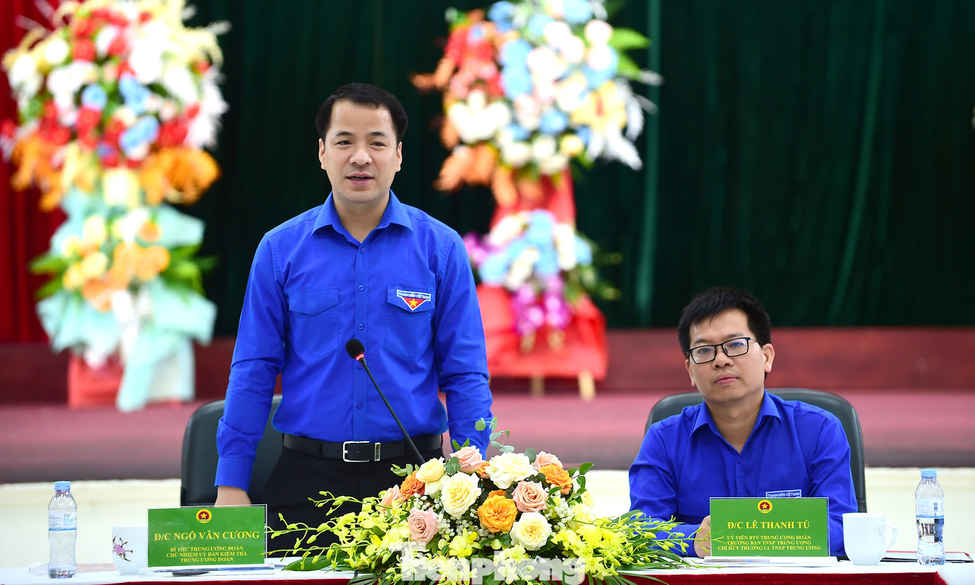 Anh Ngô Văn Cương phát biểu kết luận hội nghị. Ảnh: Xuân Tùng Anh Ngô Văn Cương phát biểu kết luận hội nghị. Ảnh: Xuân Tùng