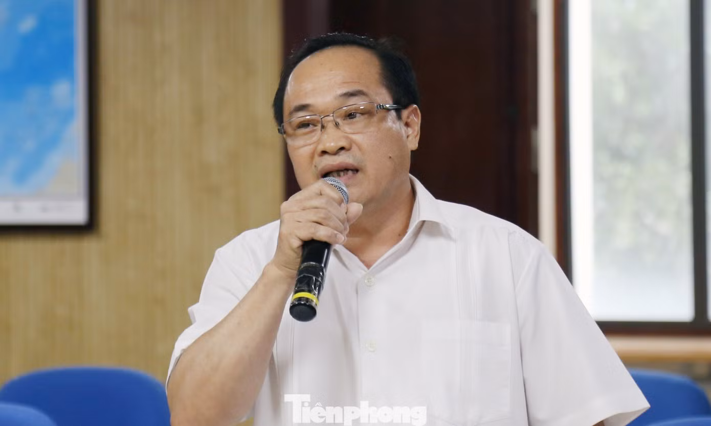 Các đại biểu của Ban Dân vận T.Ư và T.Ư Đoàn trao đổi, chia sẻ ý kiến tại buổi làm việc. Ảnh; Lâm Đăng Hải