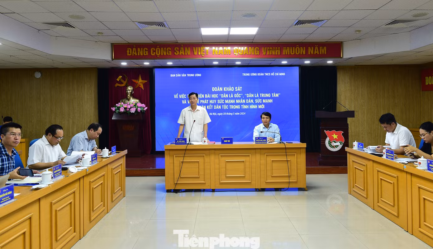 Quang cảnh buổi làm việc giữa Ban Dân vận T.Ư và T.Ư Đoàn. Ảnh: Xuân Tùng