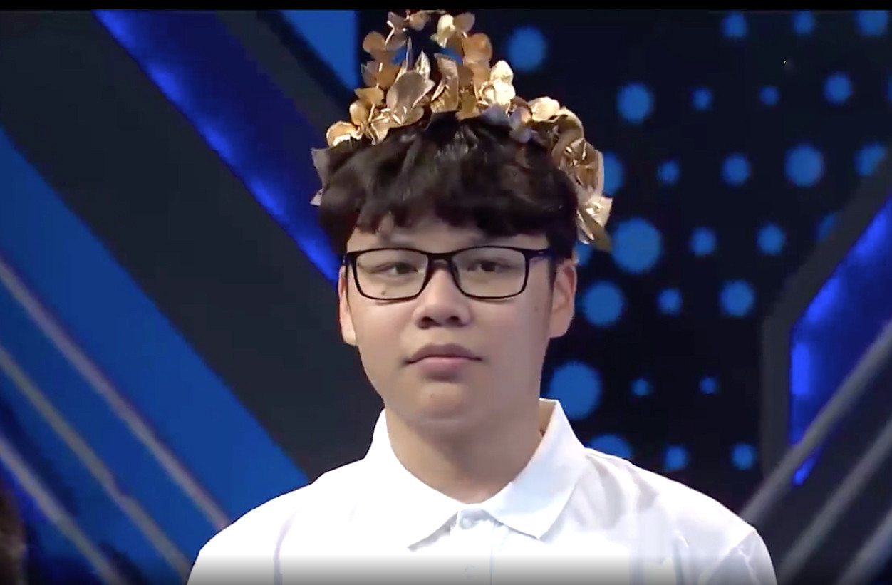 Tuấn Minh có trận thi tuần ấn tượng.