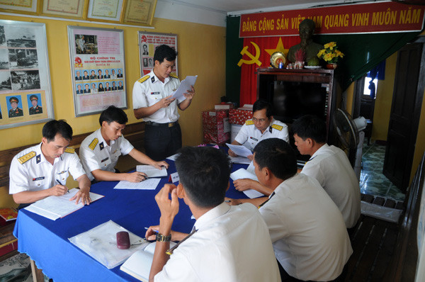 Một buổi làm việc tại hội trường