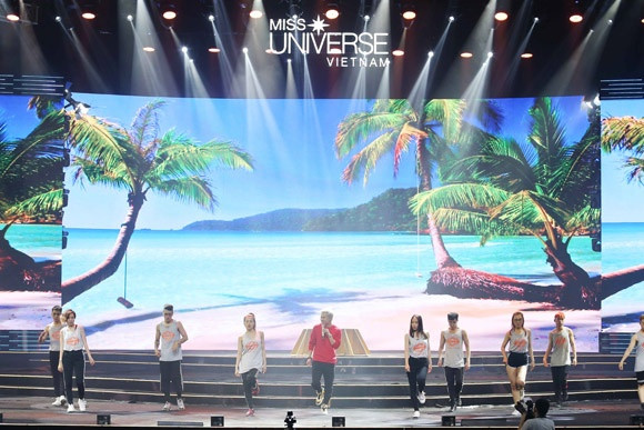 Cô gái dân tộc Ê đê H'hen Niê đăng quang HHHV Việt Nam 2017 ảnh 36