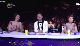 Cô gái dân tộc Ê đê H'hen Niê đăng quang HHHV Việt Nam 2017 ảnh 21