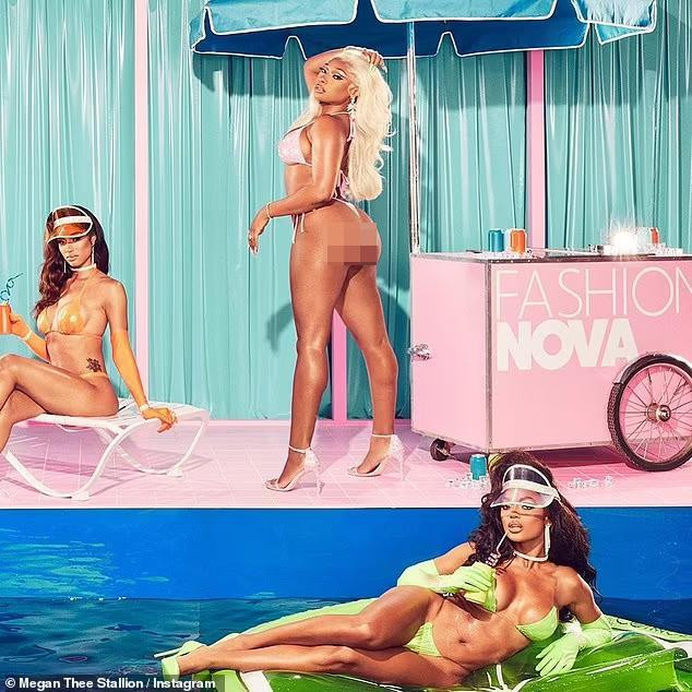 Đăng kèm hình ảnh, nữ ca sĩ người Mỹ cho biết đây là bộ sưu tập thứ 2 cô hợp tác thiết kế với FashionNova, gồm những mẫu áo tắm mà cô cho rằng hot nhất mùa hè năm nay, với đủ kích cỡ cho tất cả chị em.