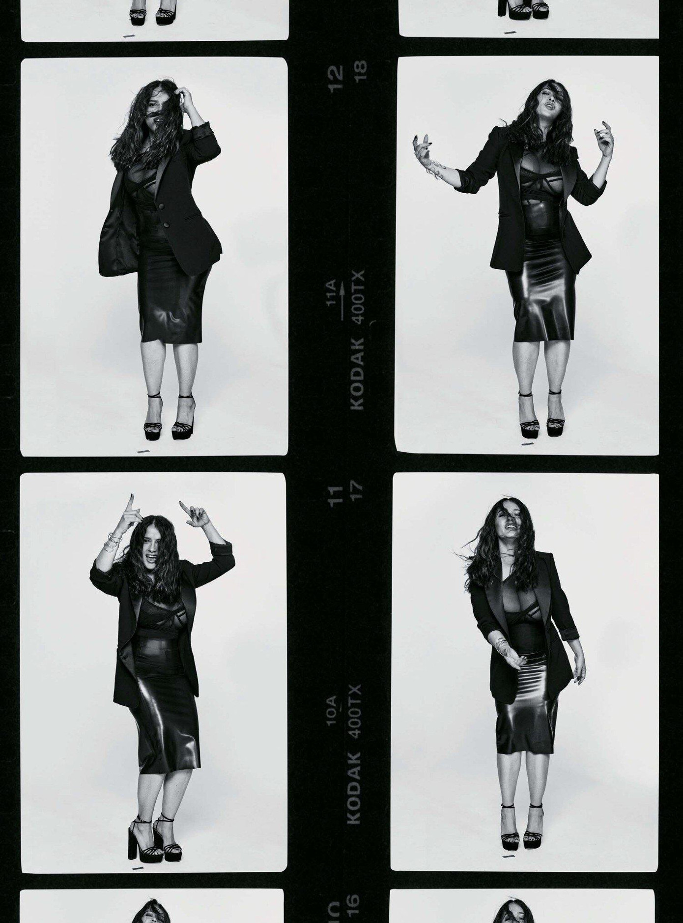 Tuy chỉ cao 1,56m nhưng người đẹp 6x có số đo ba vòng đáng ngưỡng mộ là 99 - 61 - 91,5 cm.