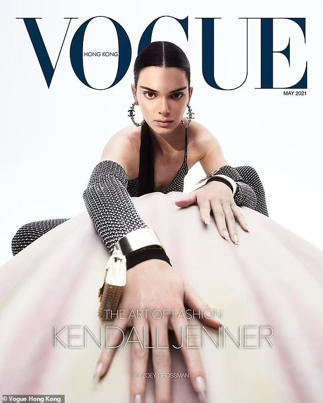 Kendall là gương mặt trang bìa Vogue Hong Kong năm 2021 Kendall là gương mặt trang bìa Vogue Hong Kong năm 2021