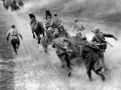 [ẢNH] Những thời khắc lịch sử của chiến tranh Vệ quốc ảnh 10