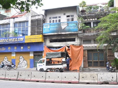 Ngôi nhà của bà Hòa bị đốt cháy trong đêm, chủ nhà thiệt mạng. Ngôi nhà của bà Hòa bị đốt cháy trong đêm, chủ nhà thiệt mạng