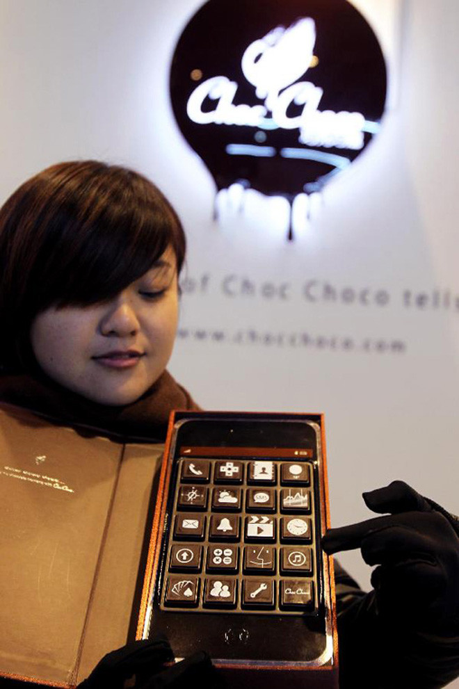 Những tác phẩm bằng sô - cô - la như thật.