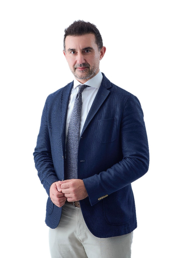 Ông Burak Pekmezci, Giám đốc ngành hàng Vắc-xin, Sanofi Việt Nam