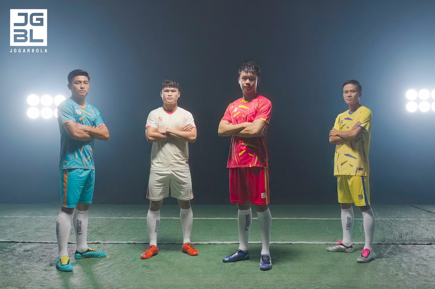 4 gam màu nổi bật, phong cách của BST giày bóng đá Jogarbola mới