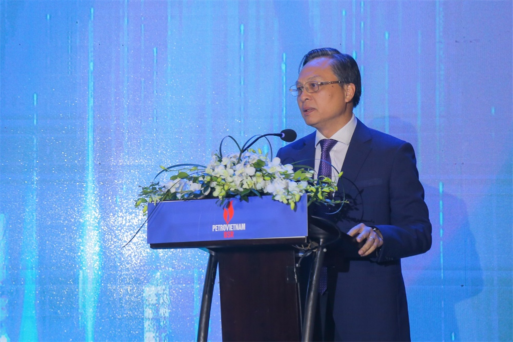 Thành viên HĐTV Petrovietnam Bùi Minh Tiến chúc mừng dấu mốc quan trọng của BSR