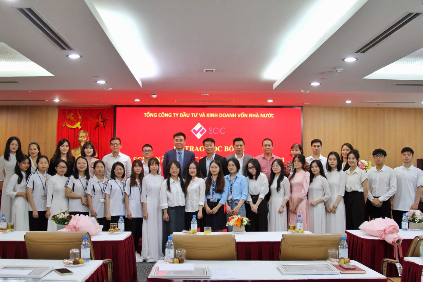 Lễ Trao Học bổng "SCIC - Nâng bước tài năng trẻ" năm 2023