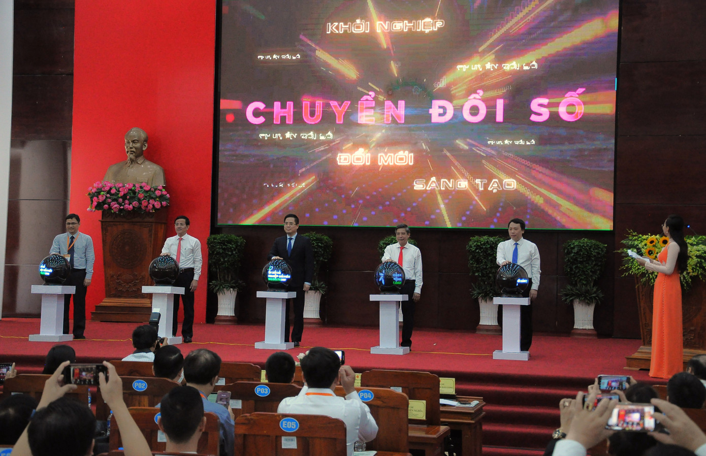 Sự kiện Tuần lễ Chuyển đổi số Hậu Giang 2023 Sự kiện Tuần lễ Chuyển đổi số Hậu Giang 2023