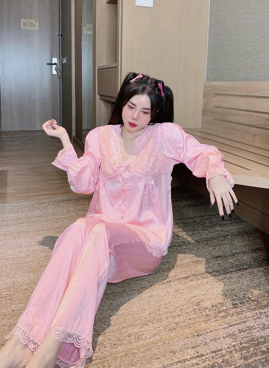 Chất liệu đa dạng theo yêu cầu của khách đặt Chất liệu đa dạng theo yêu cầu của khách đặt