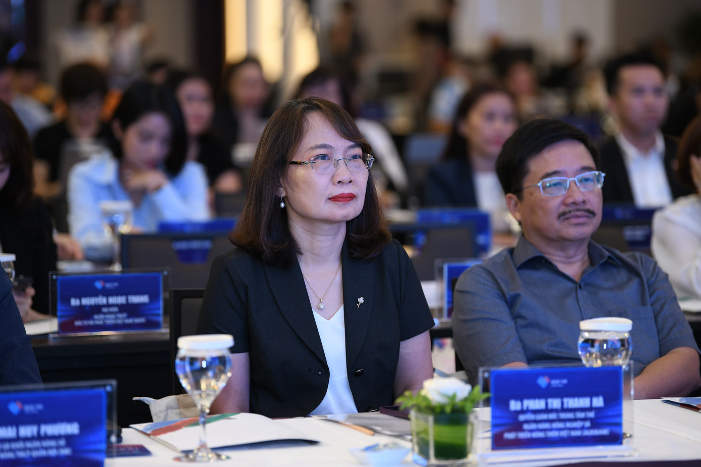 Đại diện Agribank - Bà Phan Thị Thanh Hà, Quyền Giám đốc Trung tâm Thẻ Agribank tham dự họp báo Ngày Thẻ Việt Nam 2023 Đại diện Agribank - Bà Phan Thị Thanh Hà, Quyền Giám đốc Trung tâm Thẻ Agribank tham dự họp báo Ngày Thẻ Việt Nam 2023