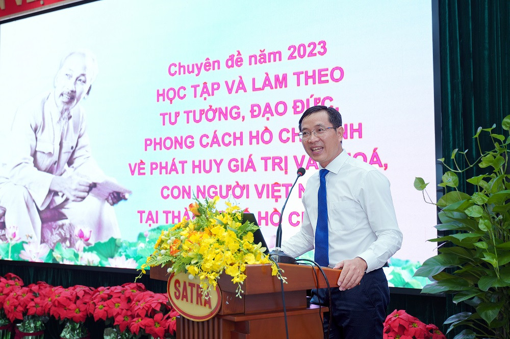 Đồng chí Phạm Ngọc Hợi, Phó trưởng phòng Khoa giáo, Ban Tuyên giáo Thành ủy phát biểu tại hội nghị. Ảnh: SATRA Đồng chí Phạm Ngọc Hợi, Phó trưởng phòng Khoa giáo, Ban Tuyên giáo Thành ủy phát biểu tại hội nghị. Ảnh: SATRA