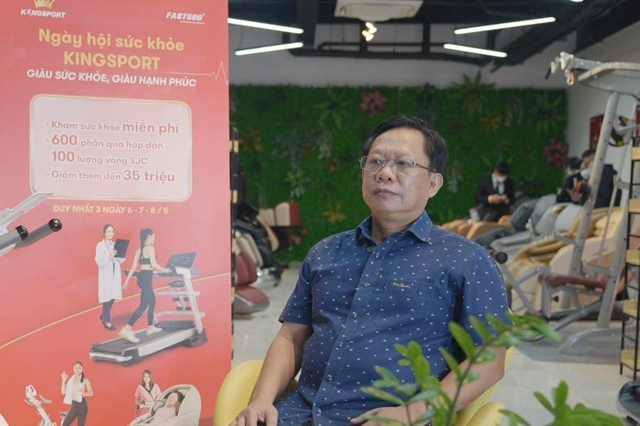 Bs. Phan Vương Huy Đổng - Phó chủ tịch hội Y học thể thao TPHCM nói về lợi ích sử dụng ghế massage (Ảnh: KingSport) Bs. Phan Vương Huy Đổng - Phó chủ tịch hội Y học thể thao TPHCM nói về lợi ích sử dụng ghế massage (Ảnh: KingSport)