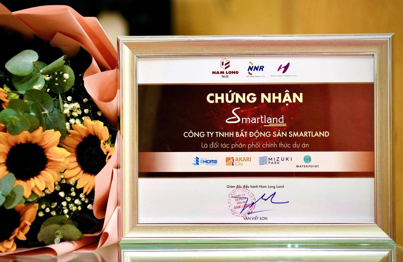 Giấy chứng nhận phân phối chính thức dự án Waterpoint của Smartland