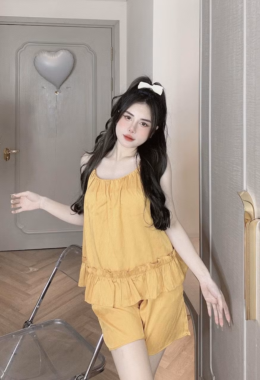 Mẫu mã mới được cập nhật theo xu hướng mỗi ngày Mẫu mã mới được cập nhật theo xu hướng mỗi ngày