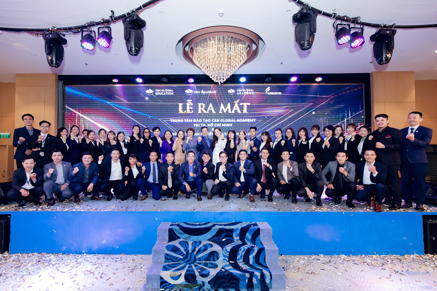 Ngày 20/9/2023, Cen Academy chính thức ra mắt Trung tâm đào tạo tại TP. HCM, sẵn sàng cho những kế hoạch lớn trong thời gian tới.
