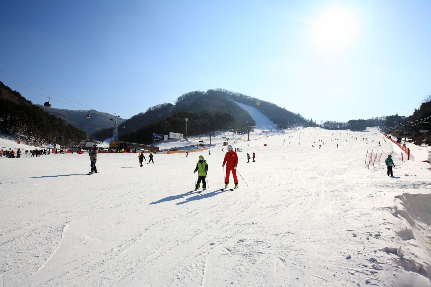 Chơi trượt tuyết ở “xứ sở kim chi” cực vui