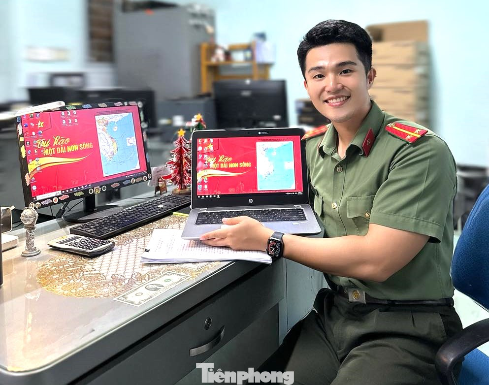 Tuổi trẻ công an tỉnh Bình Dương, Bình Phước phát động toàn thể đoàn viên thanh niên sử dụng hình nền máy tính, laptop, ảnh bìa facebook cá nhân bằng hình bản đồ Việt Nam. Tuổi trẻ công an tỉnh Bình Dương, Bình Phước phát động toàn thể đoàn viên thanh niên sử dụng hình nền máy tính, laptop, ảnh bìa facebook cá nhân bằng hình bản đồ Việt Nam.