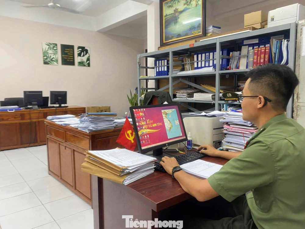 Trước đó ngày 12/10, T.Ư Đoàn TNCS Hồ Chí Minh họp trực tuyến với các tỉnh, thành Đoàn và Đoàn trực thuộc về việc triển khai Đề án Cuộc vận động “Tự hào một dải non sông”. Trước đó ngày 12/10, T.Ư Đoàn TNCS Hồ Chí Minh họp trực tuyến với các tỉnh, thành Đoàn và Đoàn trực thuộc về việc triển khai Đề án Cuộc vận động “Tự hào một dải non sông”.