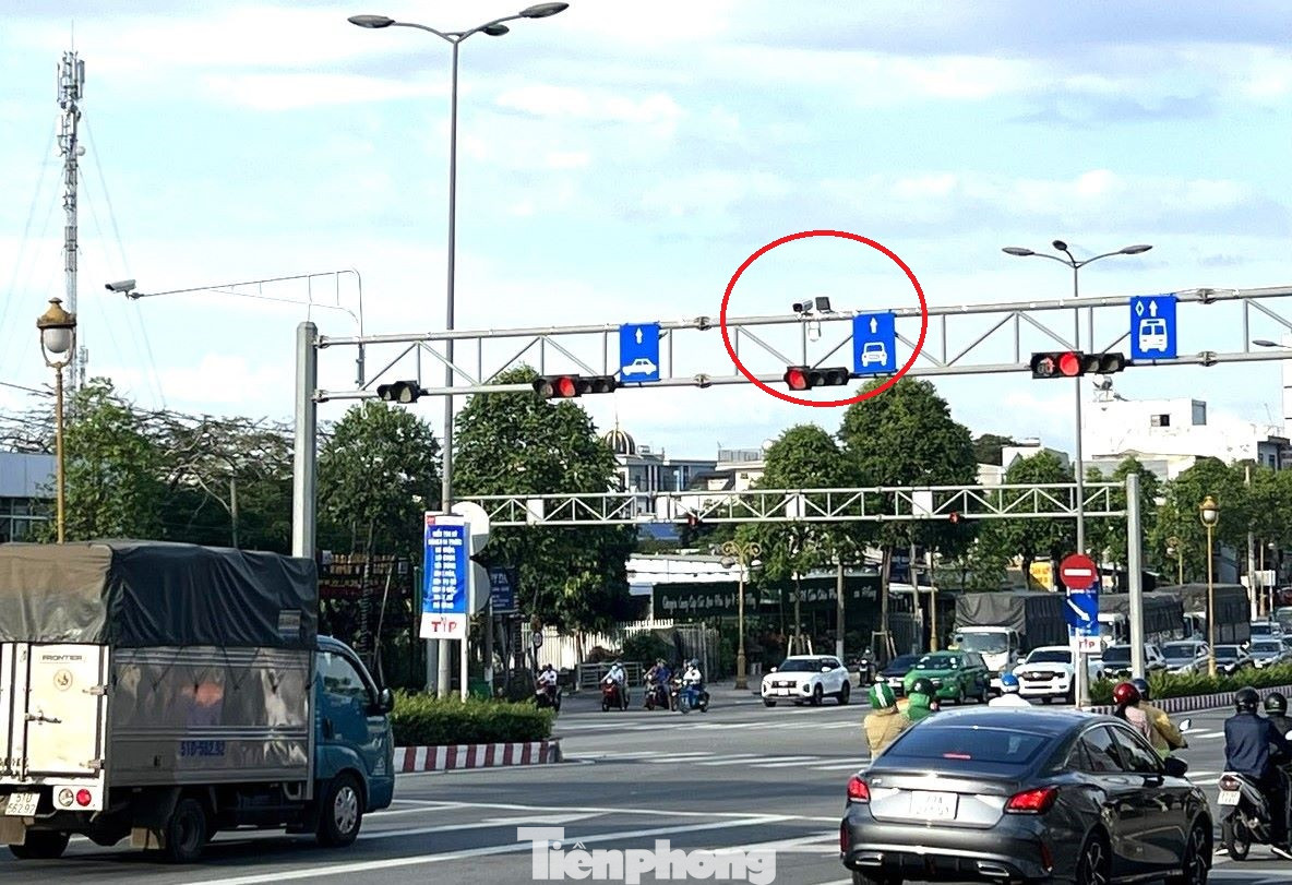 Đường Phạm Ngọc Thạch gắn camera phạt nguội từ ngày 1/12.