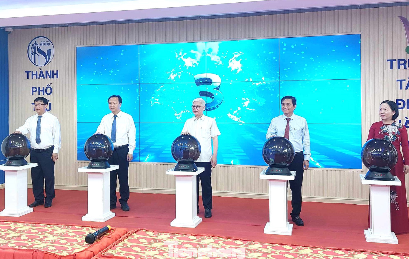 Khánh thành Trung tâm điều hành thông minh thành phố Thủ Dầu Một