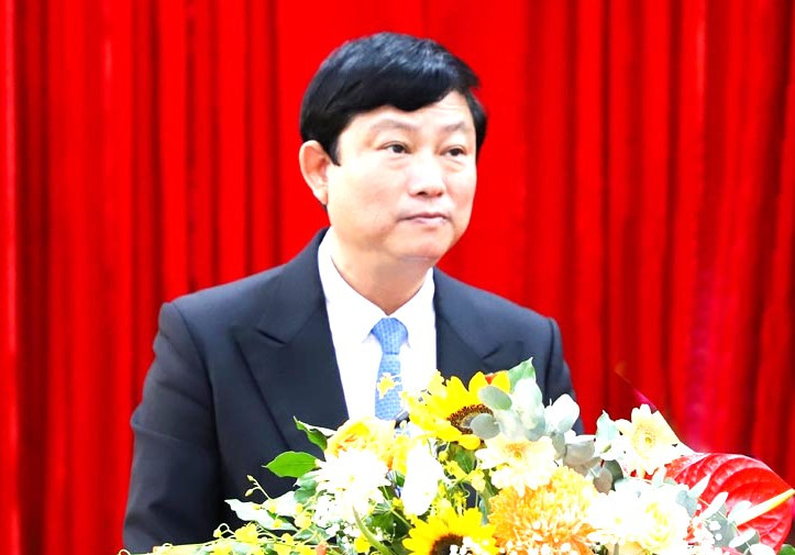 Chủ tịch UBND tỉnh Bình Dương Võ Văn Minh