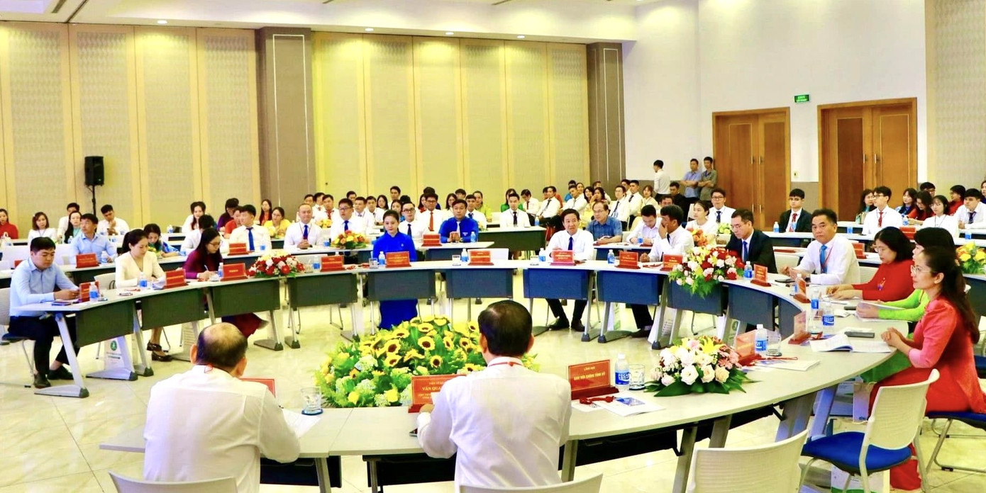 Đại hội Hội Thầy thuốc trẻ tỉnh Bình Dương