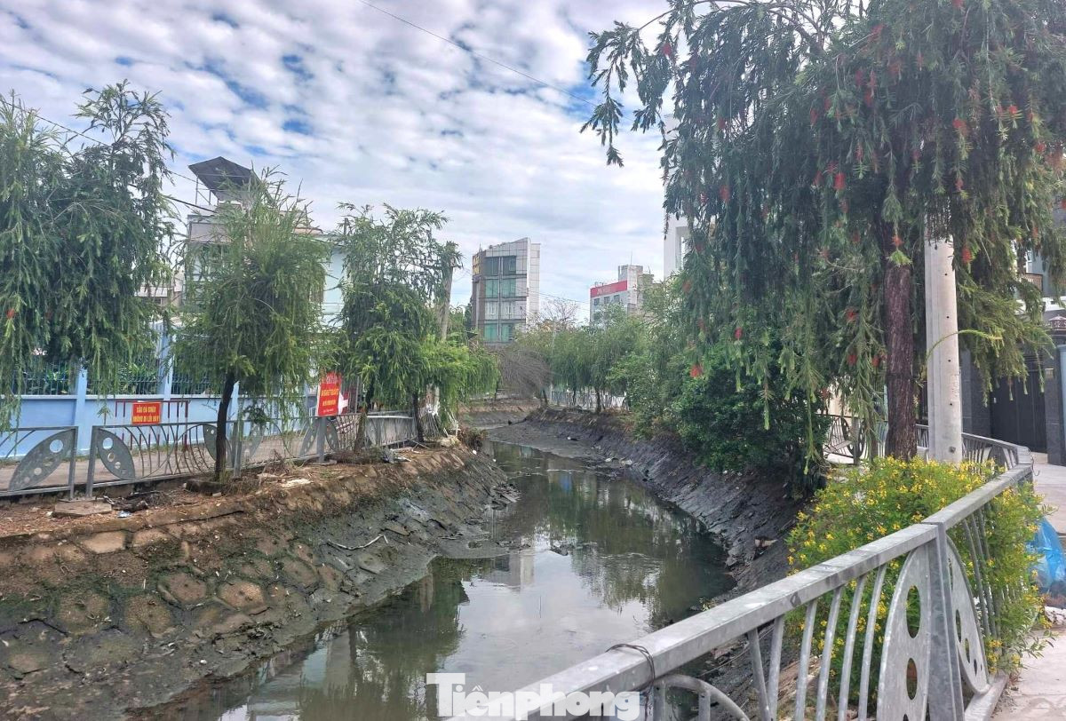 Theo cơ quan chức năng tỉnh Bình Dương, qua khảo sát, đánh giá nguyên nhân ngập úng, tính toán lưu lượng tiêu tại cửa rạch Thầy Năng là 96,4m2/s (cao hơn so với dự báo năm 2005). Để giải quyết điểm ngập tại ngã ba Cống đường Thích Quảng Đức, việc đầu tư xây dựng dự án là cần thiết, phù hợp với tình hình thực tế phát triển đô thị hiện nay. Theo cơ quan chức năng tỉnh Bình Dương, qua khảo sát, đánh giá nguyên nhân ngập úng, tính toán lưu lượng tiêu tại cửa rạch Thầy Năng là 96,4m2/s (cao hơn so với dự báo năm 2005). Để giải quyết điểm ngập tại ngã ba Cống đường Thích Quảng Đức, việc đầu tư xây dựng dự án là cần thiết, phù hợp với tình hình thực tế phát triển đô thị hiện nay.