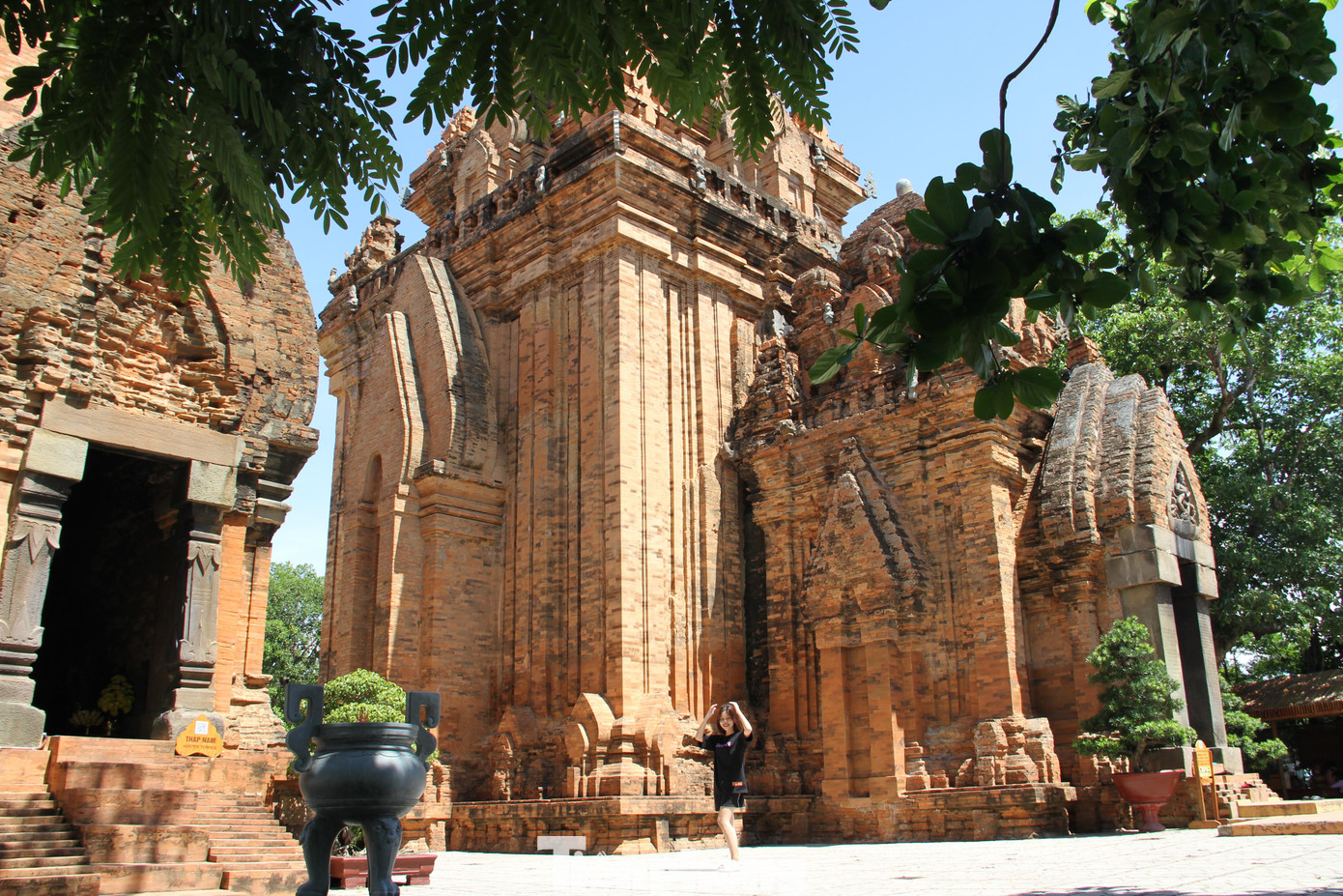 Di tích Tháp Bà Ponagar tại TP. Nha Trang. Ảnh: Công Hoan