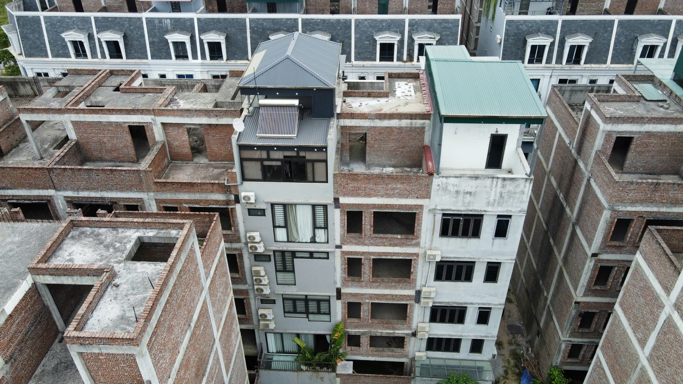 Theo chuyên gia phong thủy, xây nhà vào năm đẹp hợp với gia chủ sẽ mang lại nhiều may mắn, công việc thuận buồm xuôi gió.