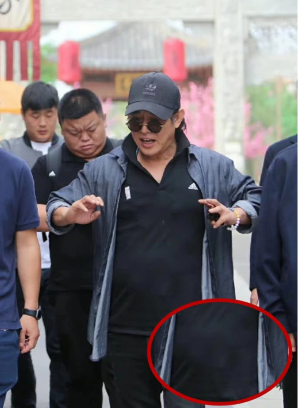 Lý Liên Kiệt gây bất ngờ với hình ảnh tóc dài, tăng cân thấy rõ ảnh 3