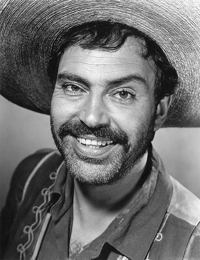 Bi kịch đoàn phim 'The Conqueror' có 92 thành viên chết vì ung thư ảnh 3