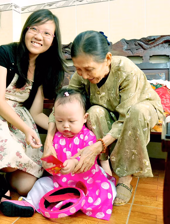 Tớ đáng yêu chưa này? Đại gia đình rất...TEEN nhé! Tớ đáng yêu chưa này? Đại gia đình rất...TEEN nhé!