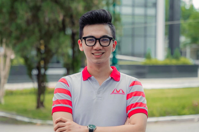 Ngọc Toàn có nhiều động lực làm việc hơn khi đến quán cà phê (Ảnh: NVCC).