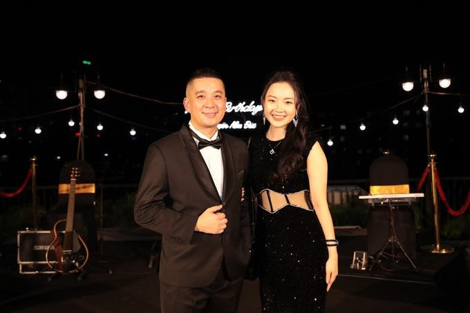 Cả hai cùng nhau vượt qua nhiều khác biệt... Cả hai cùng nhau vượt qua nhiều khác biệt...