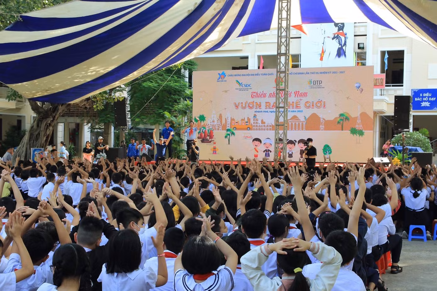 Các em thiếu nhi tỉnh Khánh Hòa đã tham gia hưởng ứng sân chơi với nhiều hoạt động hấp dẫn, ý nghĩa